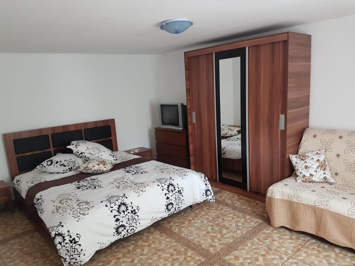 Casa Antonia Si Maria Hotell Ostrov Exteriör bild